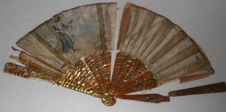 Recovery Silk fans with blonde mother-of-pearl rods